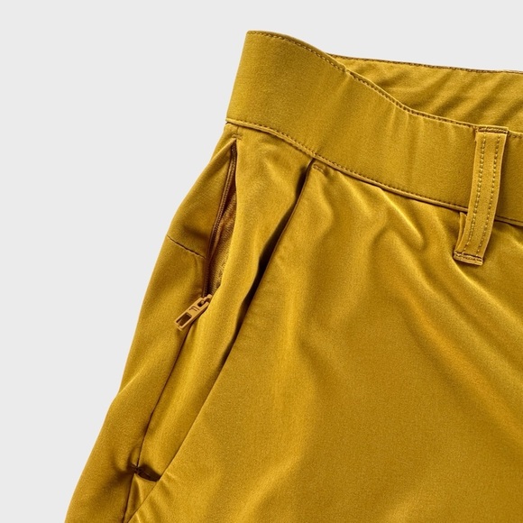 Fabletics Mens Small The Only Short Combat Gold 7.5” Inseam Performance Shorts - Picture 11 of 14